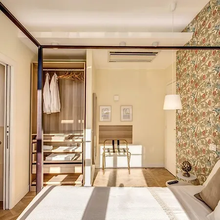 Гостевой дом Rn _ Residenza Novecento *