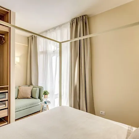 Rn _ Residenza Novecento Рим