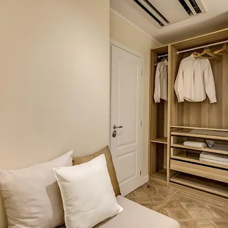 Rn _ Residenza Novecento Гостевой дом